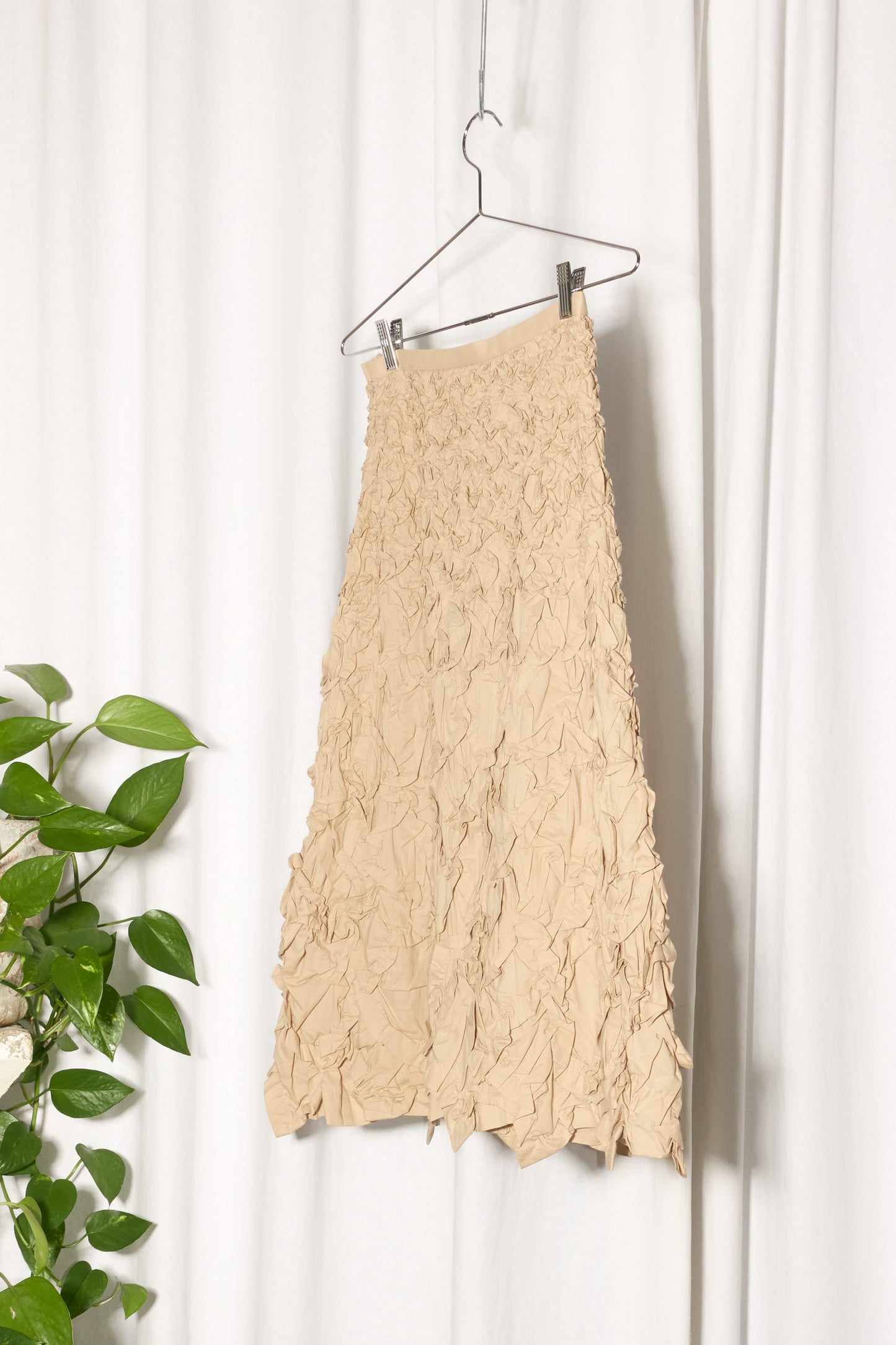 Issey Miyake beige ribbon skirt