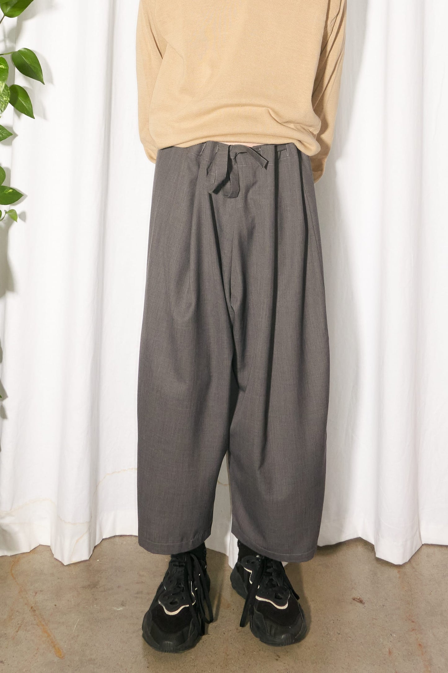 Jason van Hamburg paperbag wool trousers